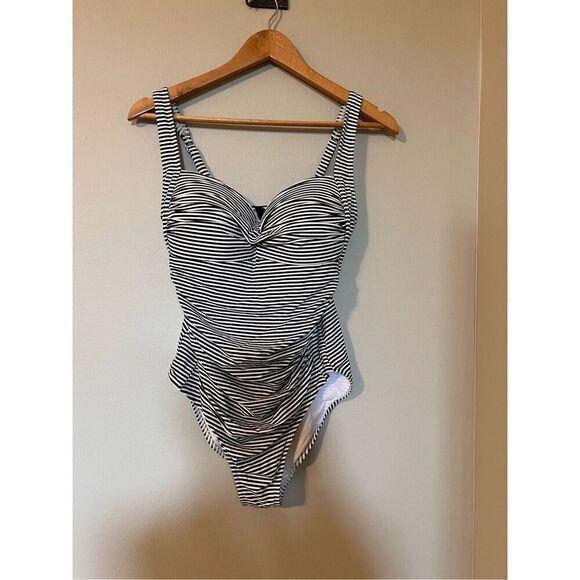 Niptuck Swim 14 Multi Fit Cup One Piece Suit Blue White Stripe Preppy Nautical - Picture 7 of 10